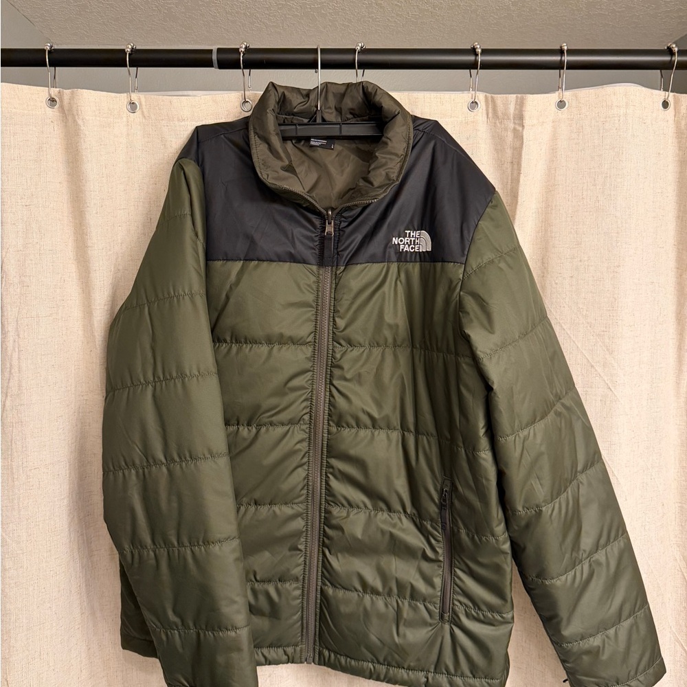 The North Face Men's Green and Black Puffer Jacket